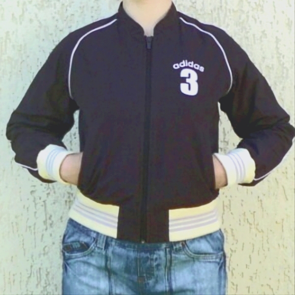 ADIDAS Special Edition Vintage jacket - Picture 13 of 14